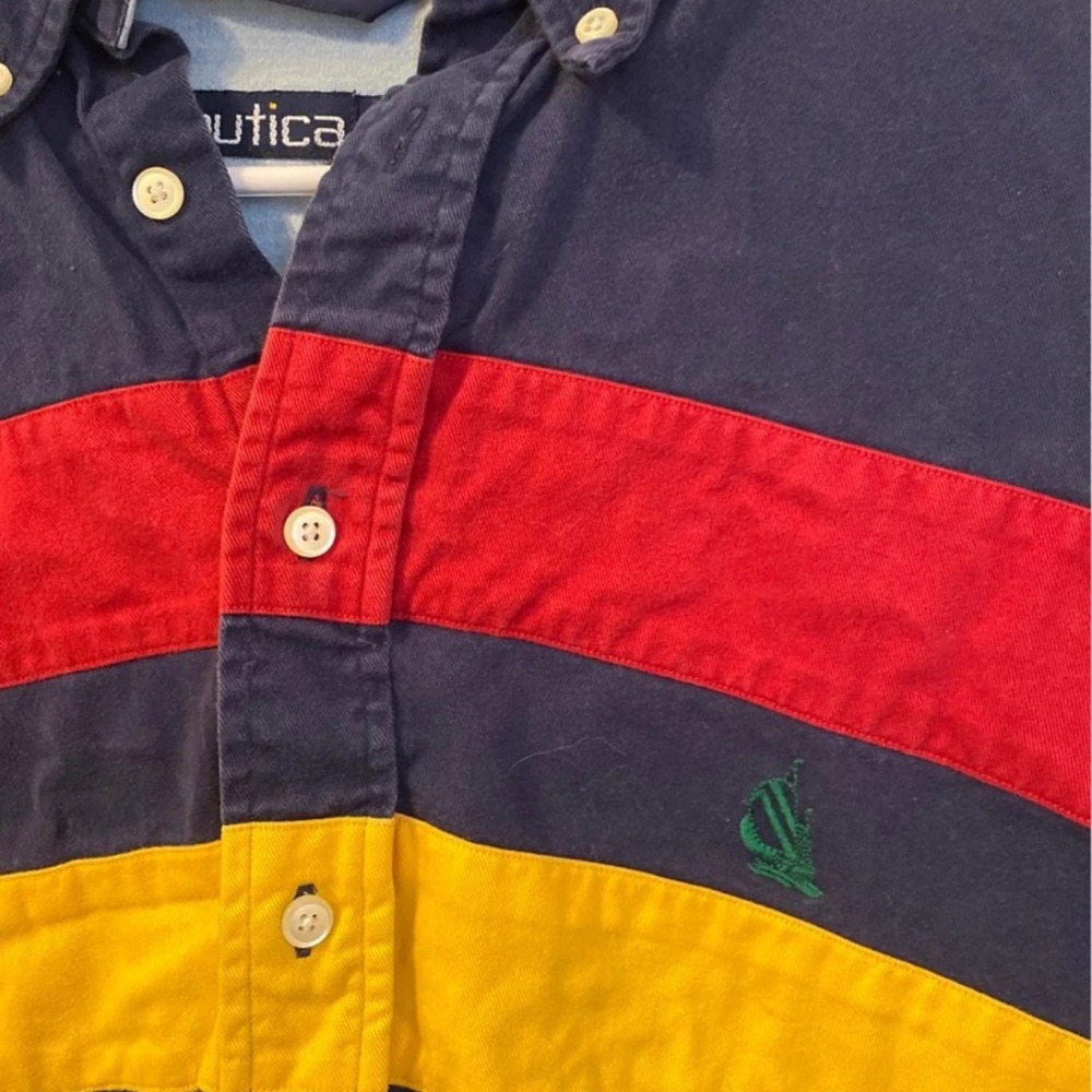 Nautica button down - Picture 2 of 2